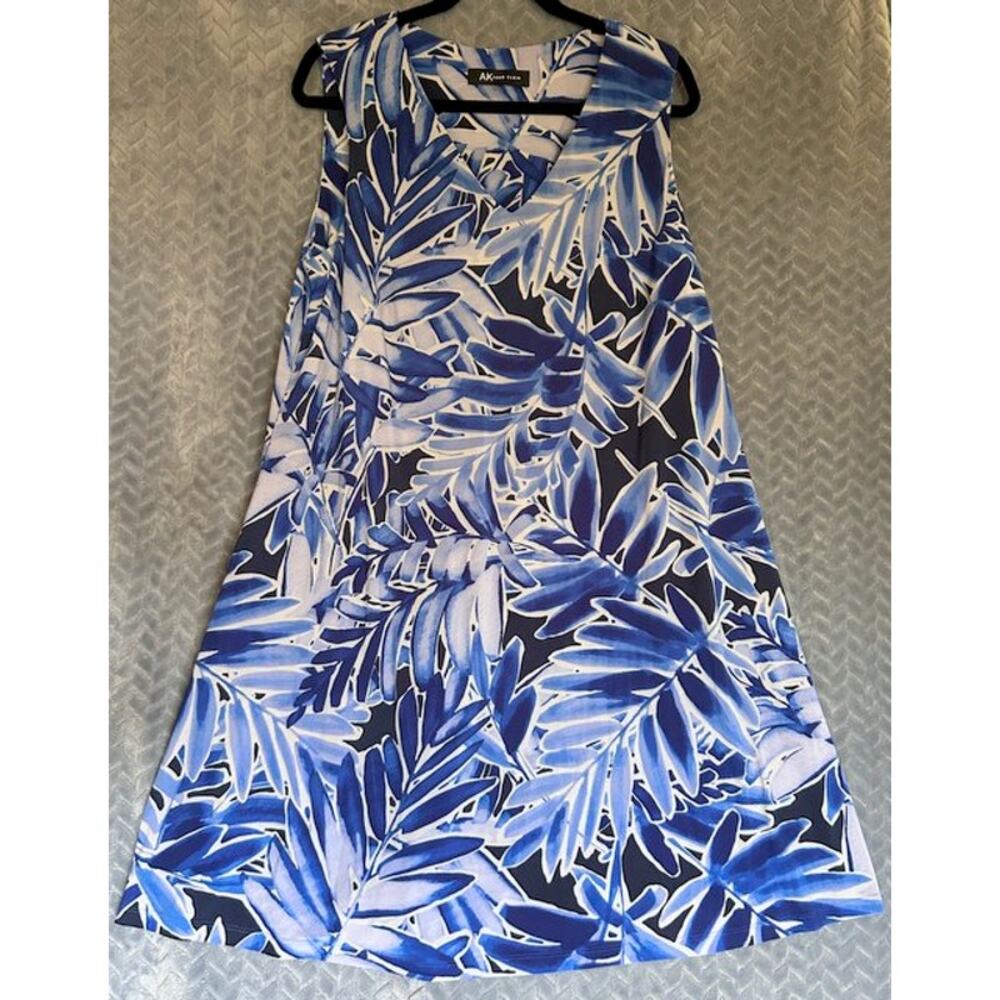 Anne Klein Tropical Print Sleeveless ALine Dress V Neck Resort Casual Comfort